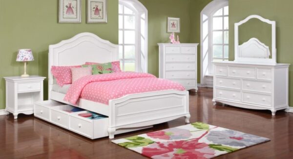 Adriana Full Size Bed in White