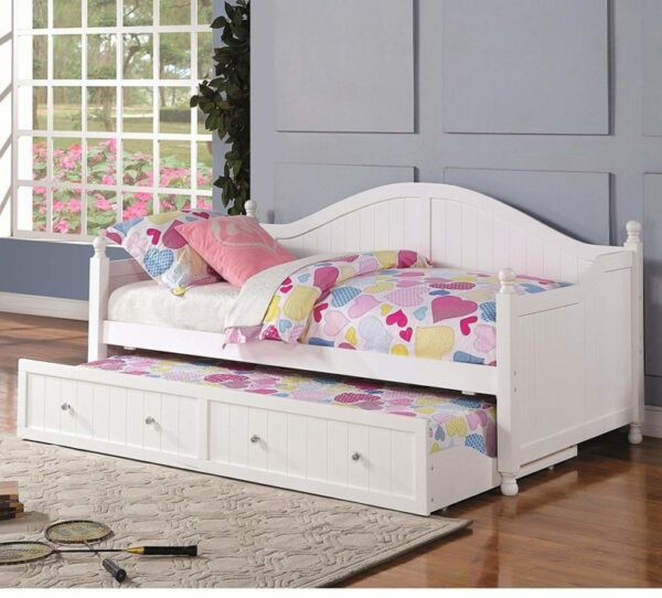 Curved Top Solid Daybed with Beadboard and Trundle in White