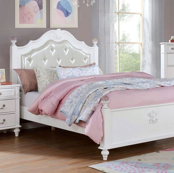 Elvina Leatherette Tufted Bed in White