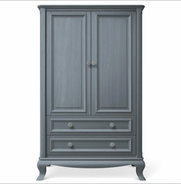 Romina Antonio Armoire