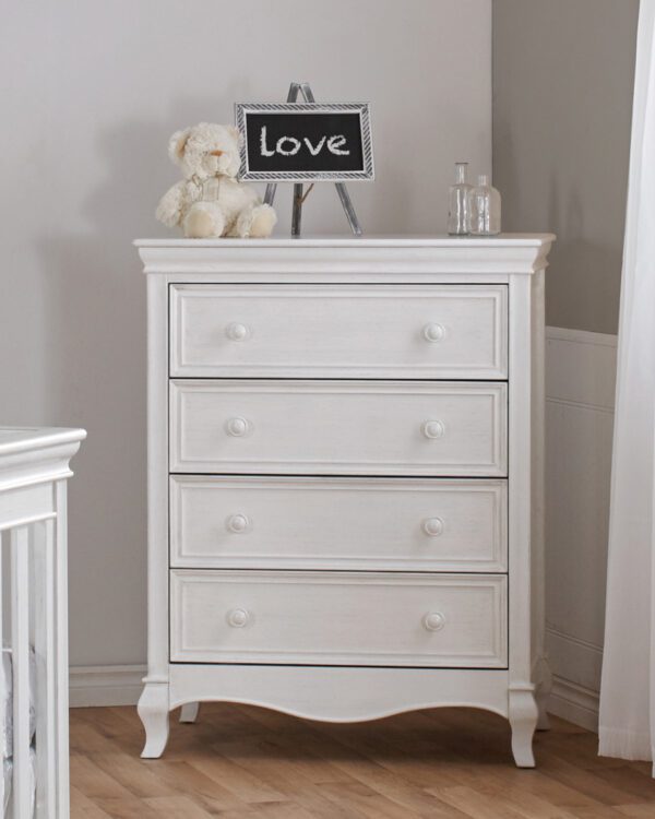 Diamond 4 Drawer Chest in Vintage White