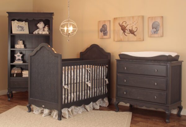Newport Cottages Hilary Crib with Caning - Image 2