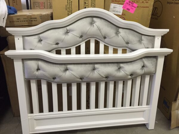 Millbury Custom Tufted Convertible Crib - Image 4
