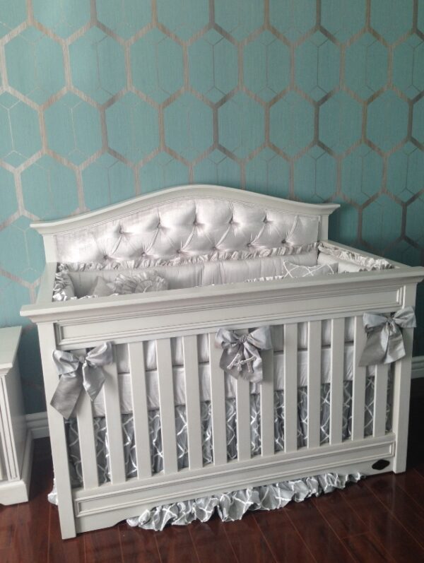Venice Custom Tufted Convertible Crib - Image 2