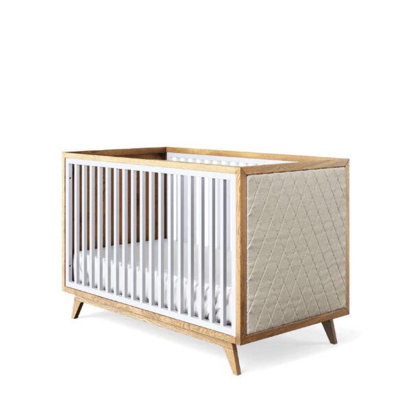 Romina Uptown Classic Crib / Tufted