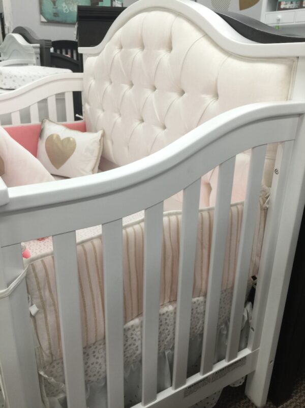 Bellina Custom Tufted Lifetime 4 in 1 Convertible Crib - Image 3