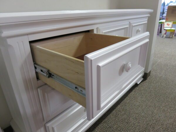 Country Hill 7 Drawer Dresser - Image 2