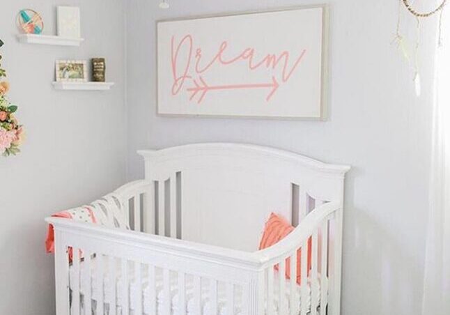Laska-Crib-in-White