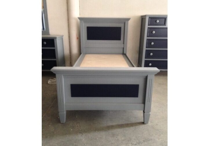 Lincoln-panel-twin-size-bed-768x505