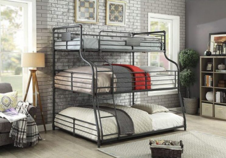 London-Industrial-Twin-over-Full-over-Queen-Bunk-Bed-in-Sand-Black-Room-Photo-768x520