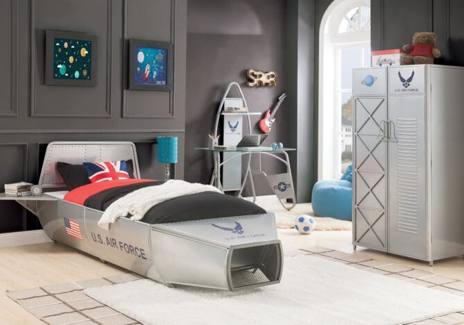 Space-Shuttle-Bed-in-Silver-Finish-768x468