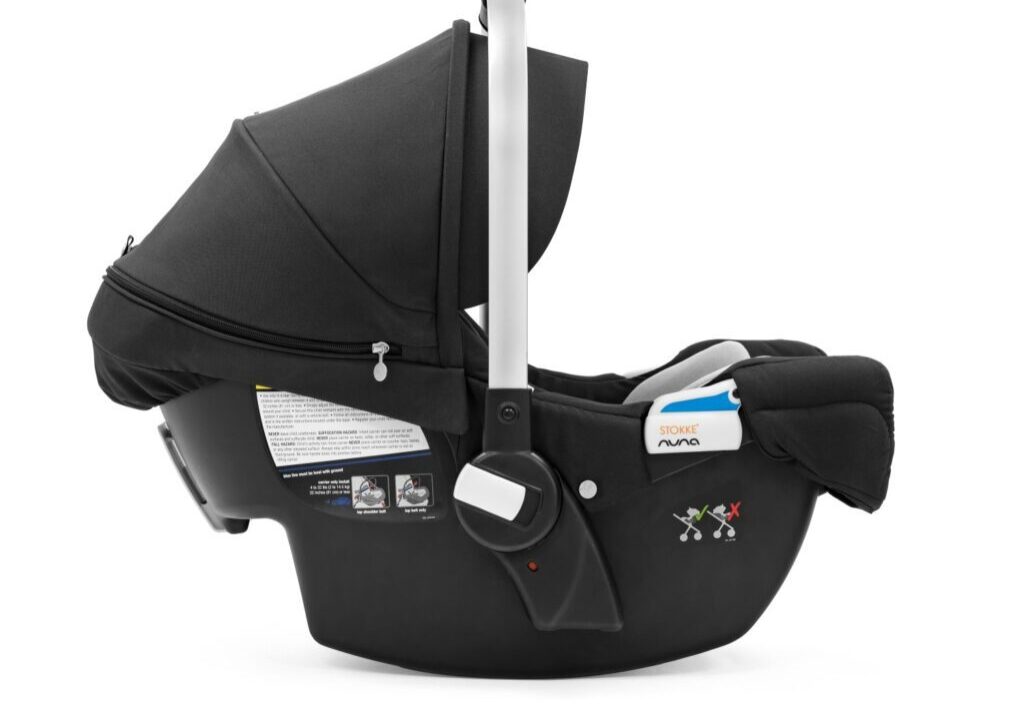 Stokke PIPA by Nuna and Base