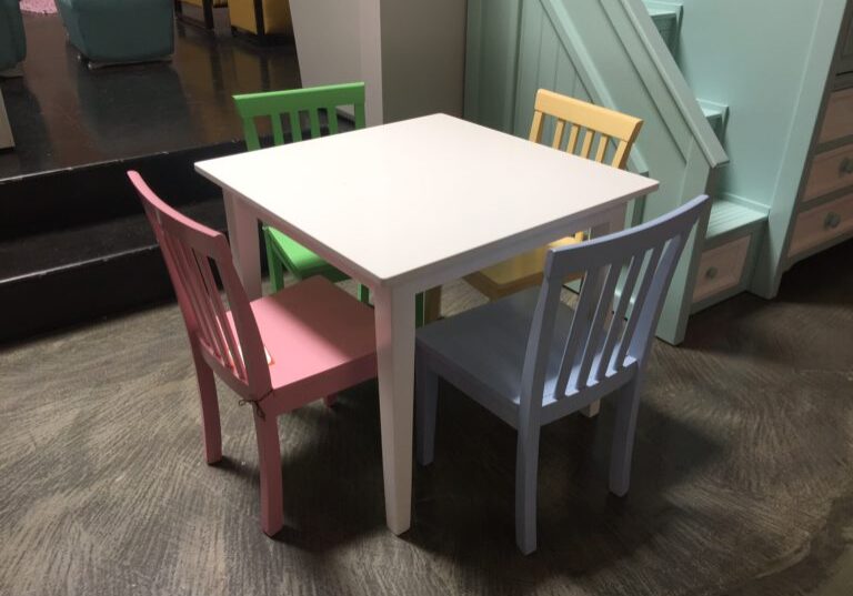 kids-table-and-chairs-set-768x576